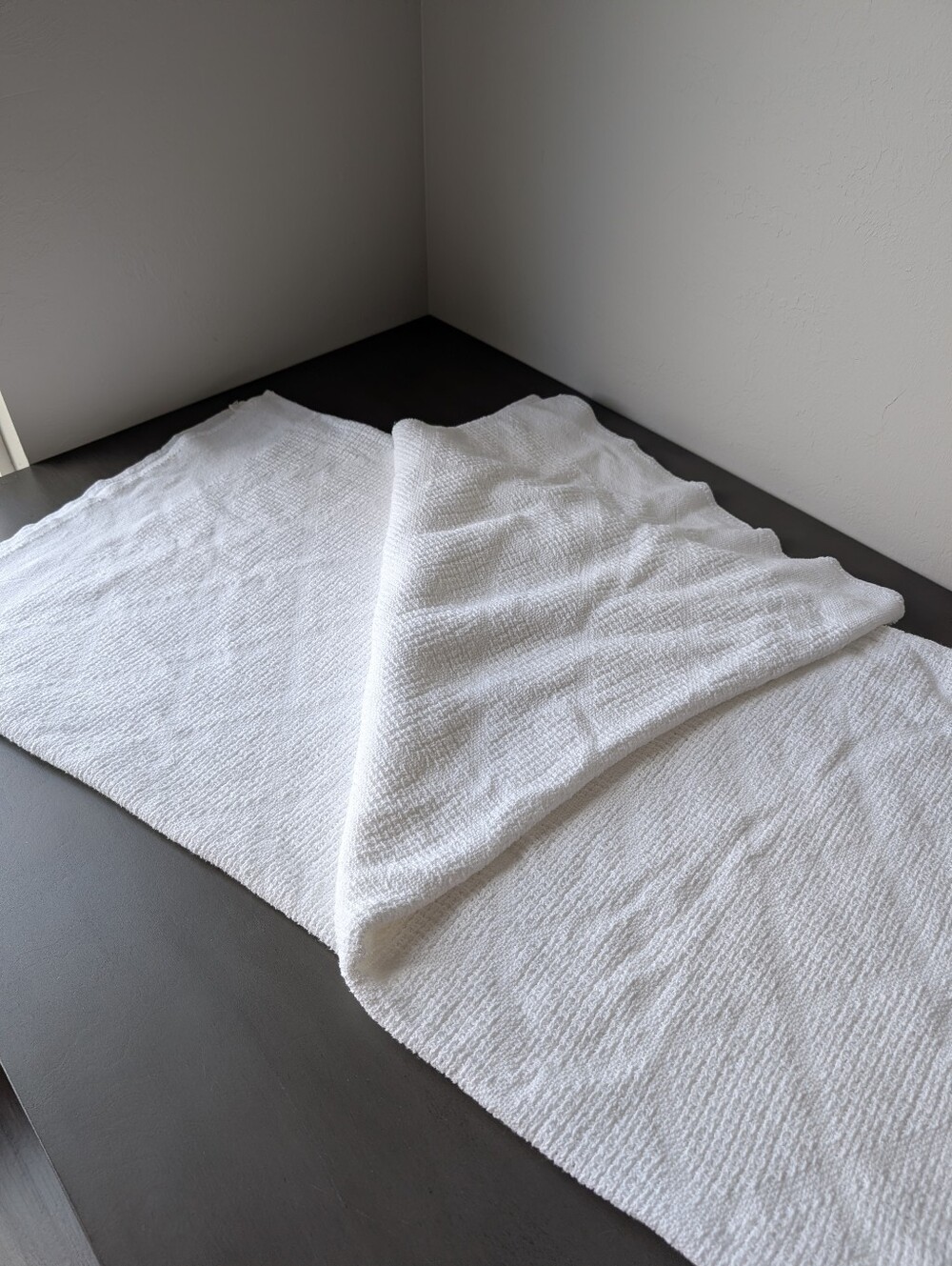 White Cotton Queen Blanket 92x88 Textured Woven 100% Cotton Made in USA Stretch